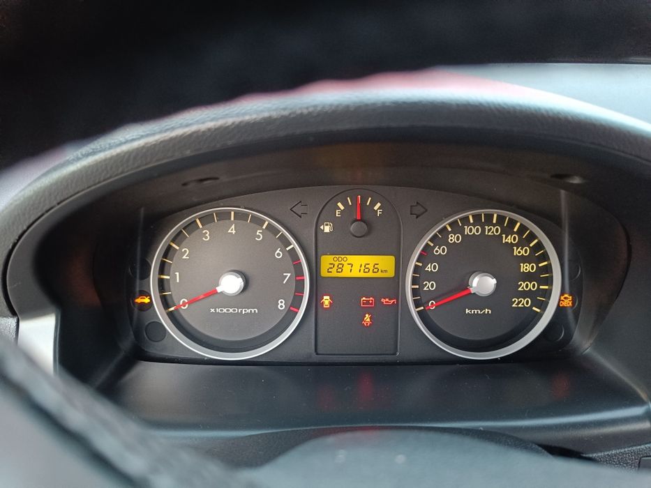 HYUNDAI GETZ 2008 1,4 хорошем состоянии !