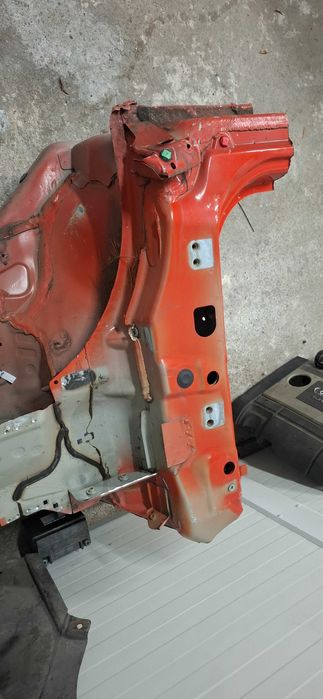 Słupek próg prawy przod jeep renegade