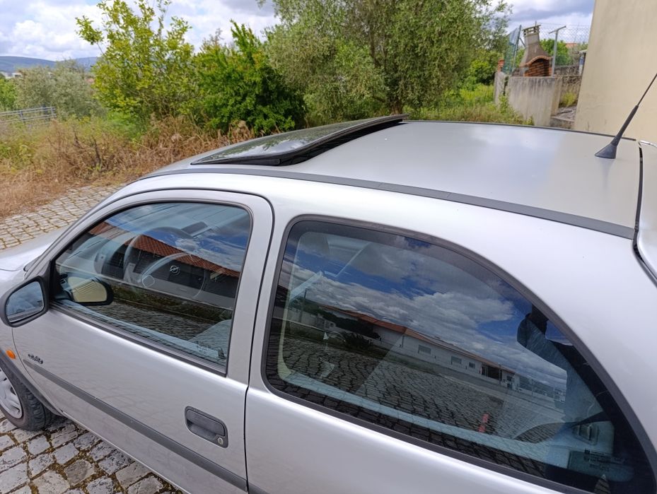Opel Corsa B 1.0