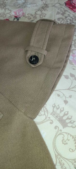 Casaco beje tamanho 36, veste M