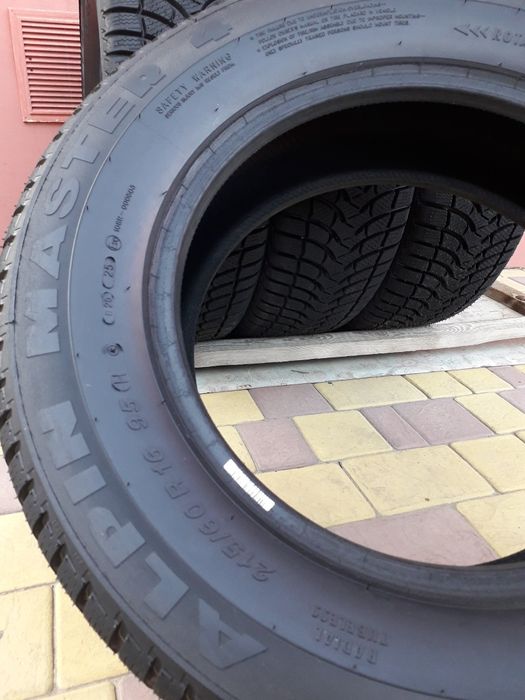 25рік.Зима 215/60/16 Alpin. Шини зимова r 16. Резина нова 9 ми.