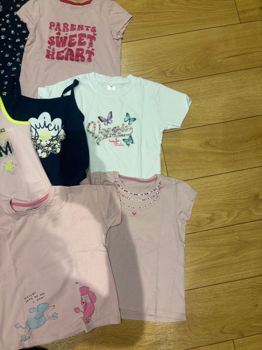 Zestaw 10 koszulek / bluzek z krótkich rękawem / na ramiączkach 122 cm
