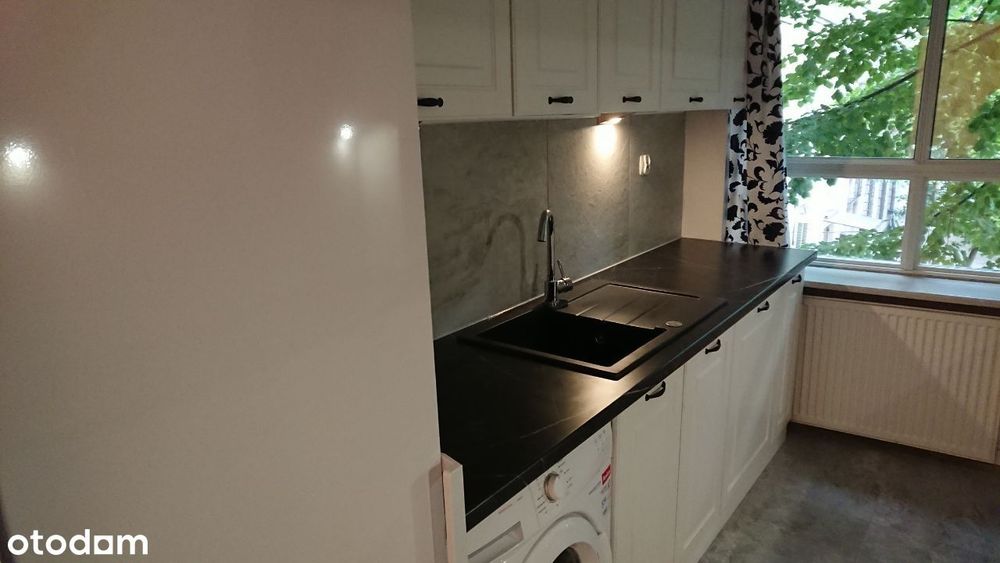 Mieszkanie dwupokojowe przy Placu Zbawiciela - Widok 3