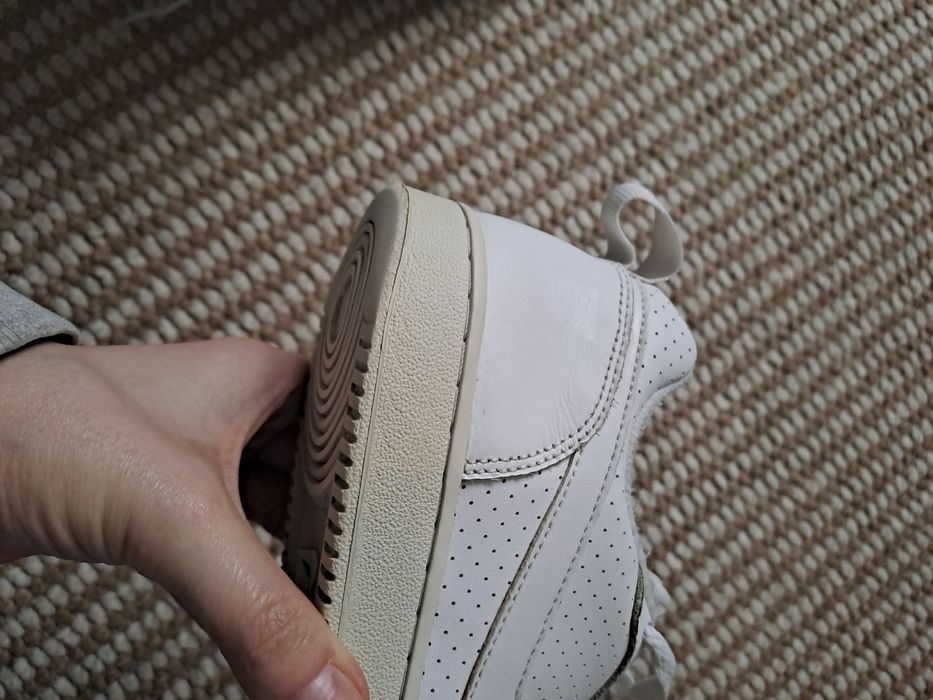 Buty sportowe damskie sneakersy Nike, r. 37.5
