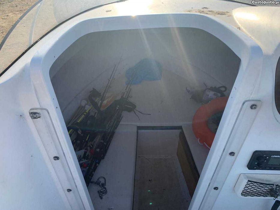 Barco QUICKSILVER 460 com motor MARINER 40HP 4Tempos EFI - CLASSE 4