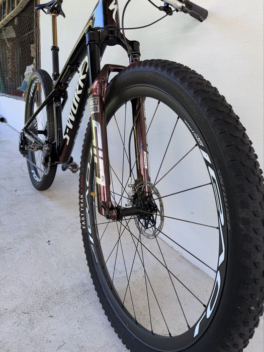 SpecializedS-Works Epic World Cup - SRAM XX AXS, RockShox Ultimate 2025 ...