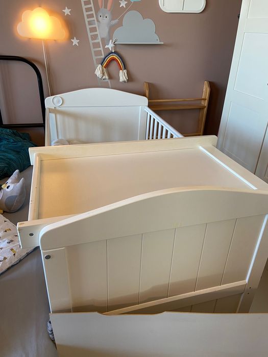 Woodies Łóżeczko dziecięce i niemowlęce Hampton Cot Bed 140×70