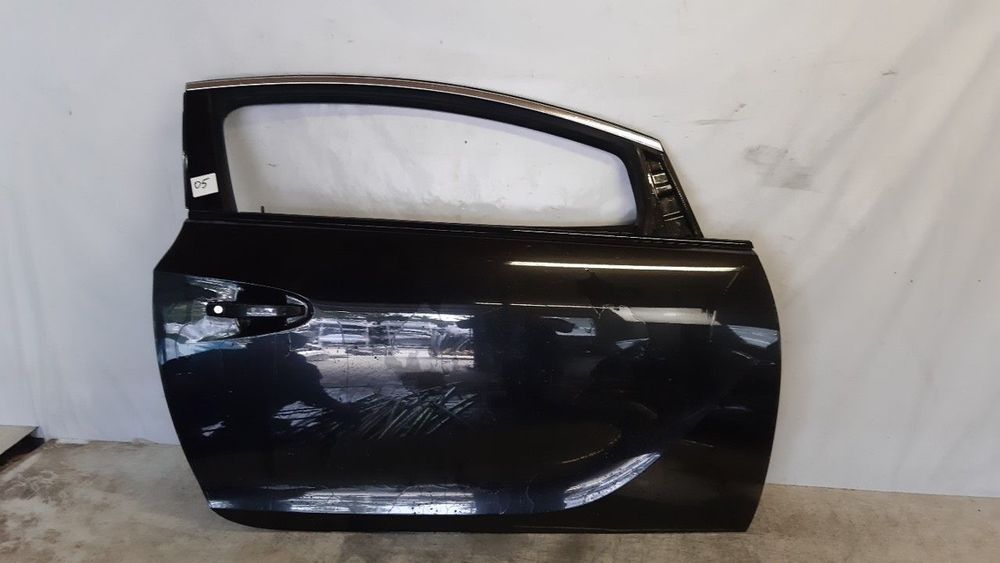 / DRZWI PRZÓD PRZEDNIE PRAWE OPEL ASTRA J 4 IV GTC Z22C CZARNE