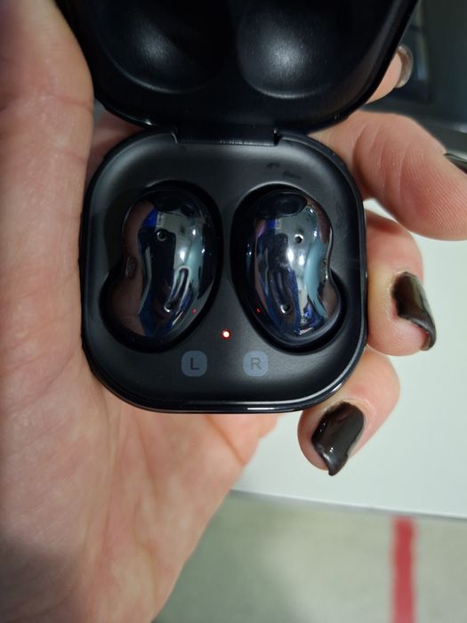 Auriculares Samsung Galaxy Buds Live