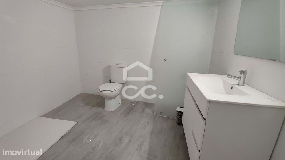 Moradia Rés do Chão e CaveT3 remodelada em Beja