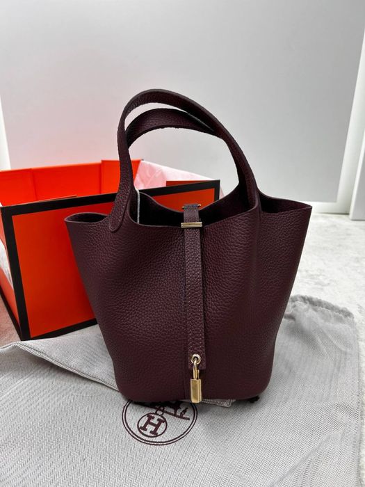 Сумочка в стилі Гермес