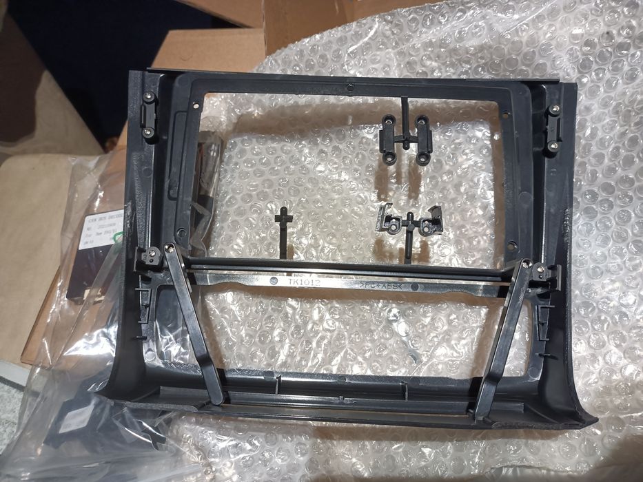 Ramka radia i wiązka do BMW 1-Series E87 E81 E82