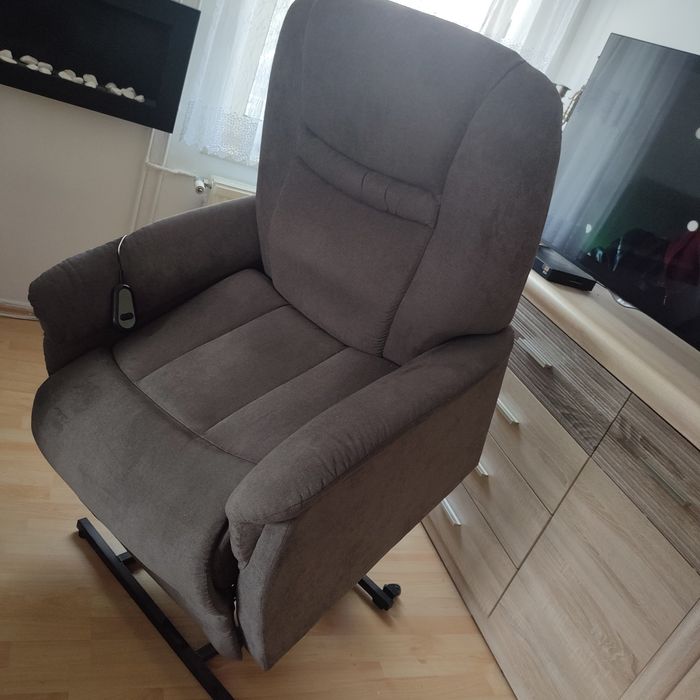 Fotel geriatryczny z funkcją wstawiania Delfi Duo Collection-Transport