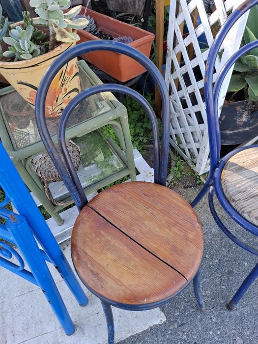 Cadeiras em bom estado