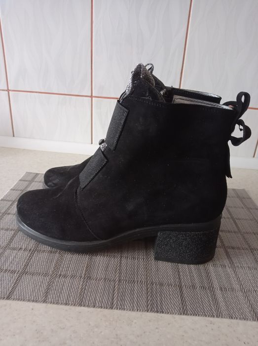 Ботинки женские демисезонные