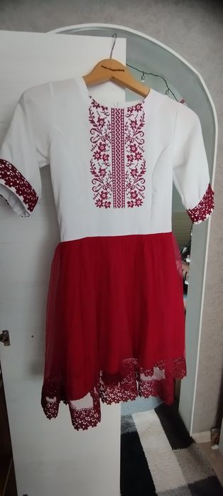 Продам плаття вишиванку