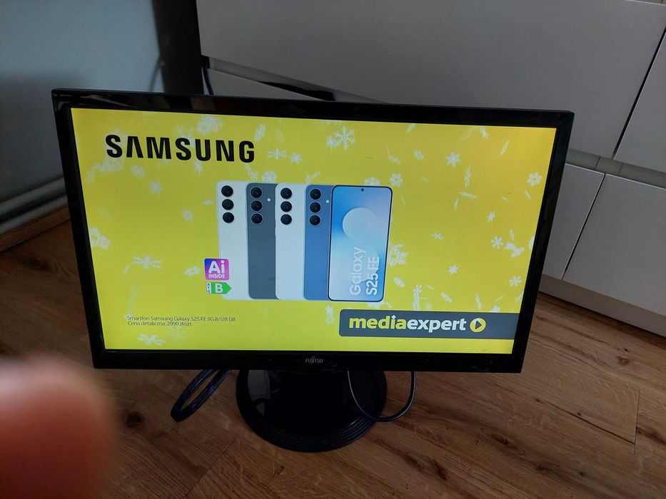 Monitor LED FUJITSU SL3230T 23 cale FullHD