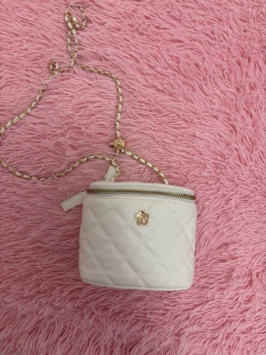 Сумка - клатч  біла