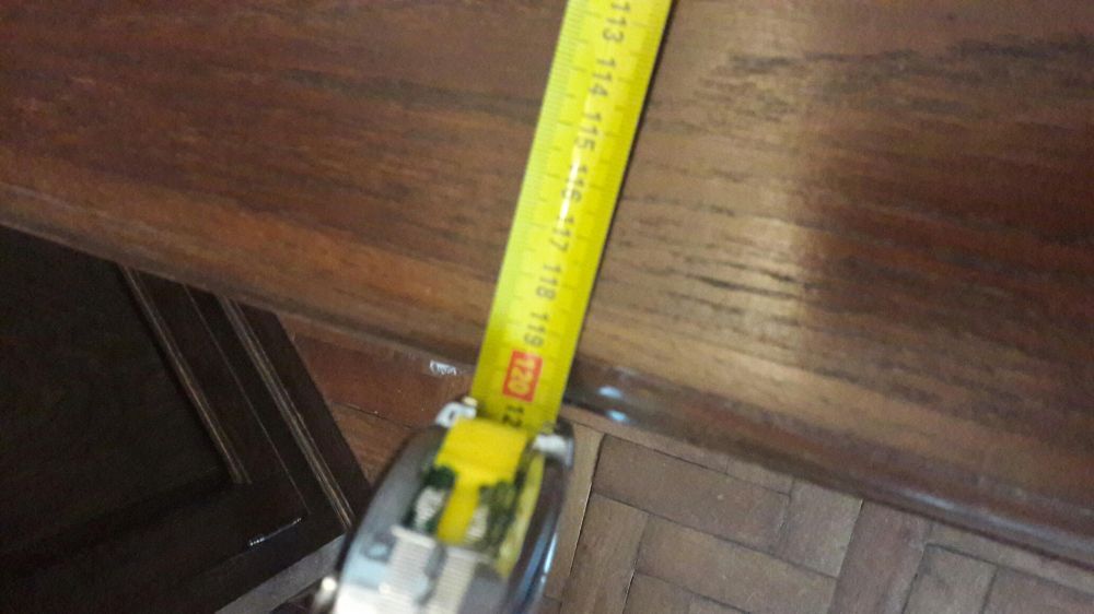 Mesa ortogonal de jantar de nogueira com 6 cadeiras