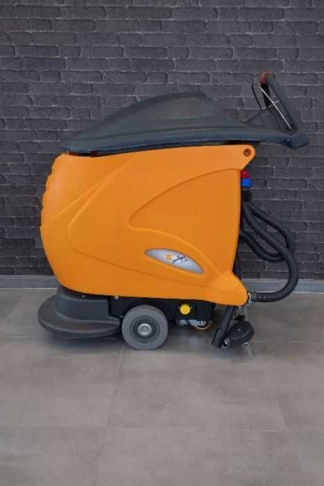 Szorowarka TASKI  SWINGO 755 B wynajem 200zł/doba