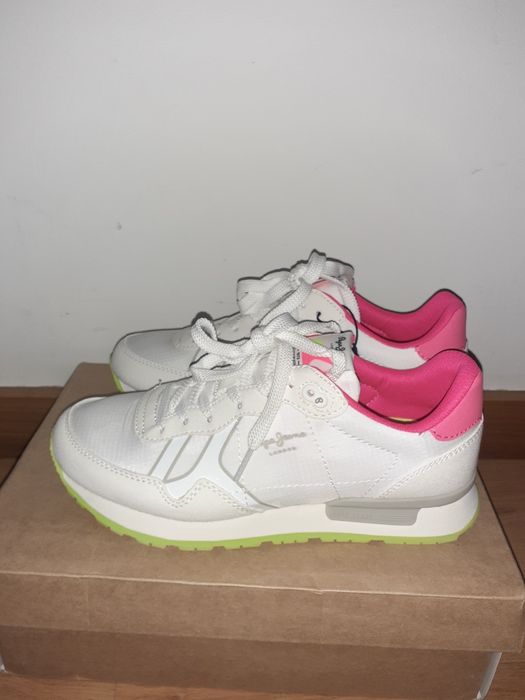 Sapatilhas Ténis brancos da Pepe Jeans. Tamanho 37