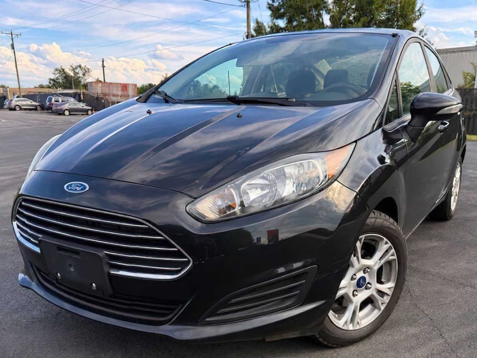 Ford Fiesta Titanium      2015