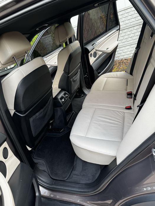 Продам BMW X5 E70 40d