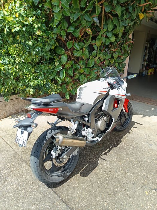 Hyosung gt125r 2017