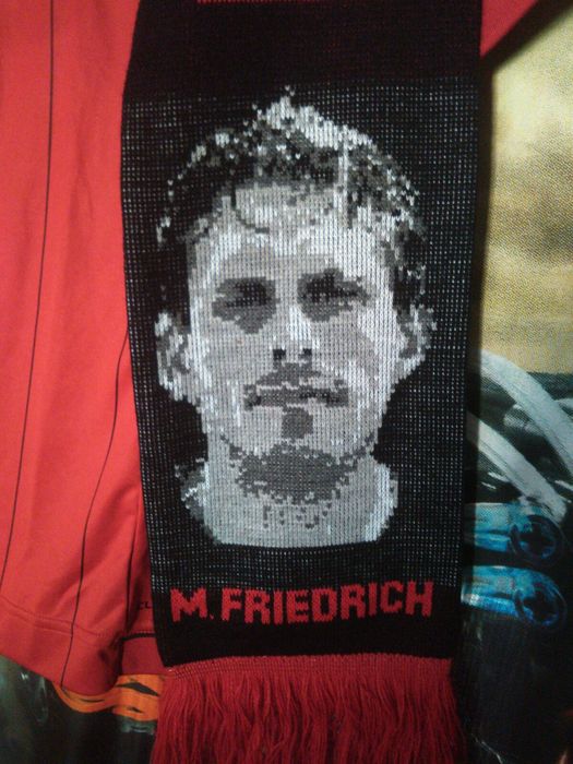 Bayer Leverkusen +szalik