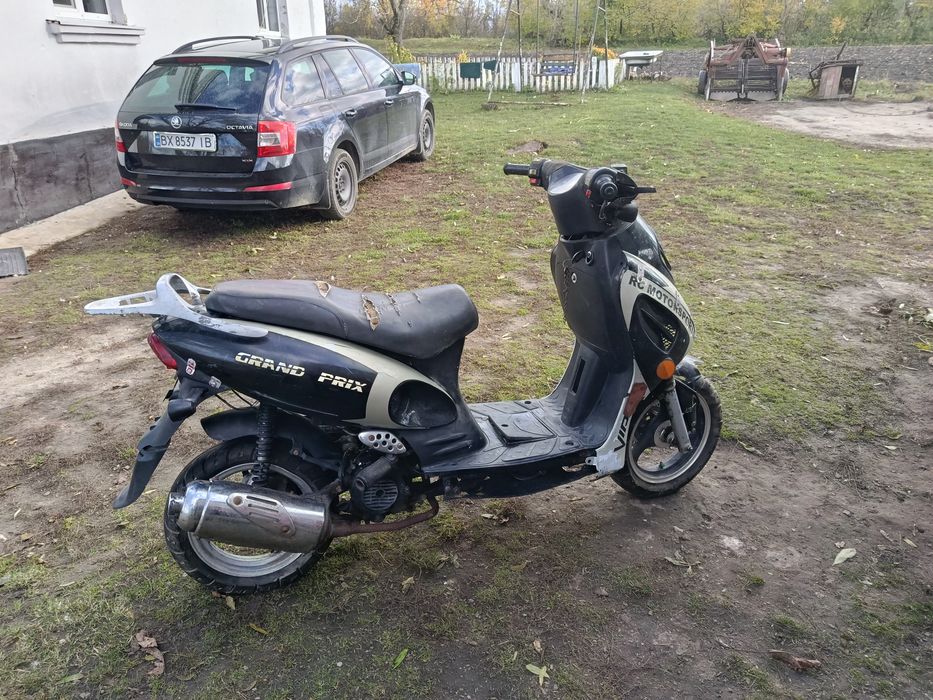 Продам скутер viper grand prix 49,9 cm2²