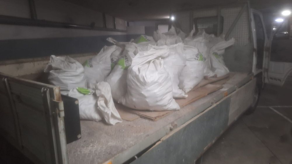 Recolha de entulho, limpeza de terrenos/jardins, pequenas demolições