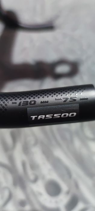 Guiador integrado Carbono Toseek TR5500