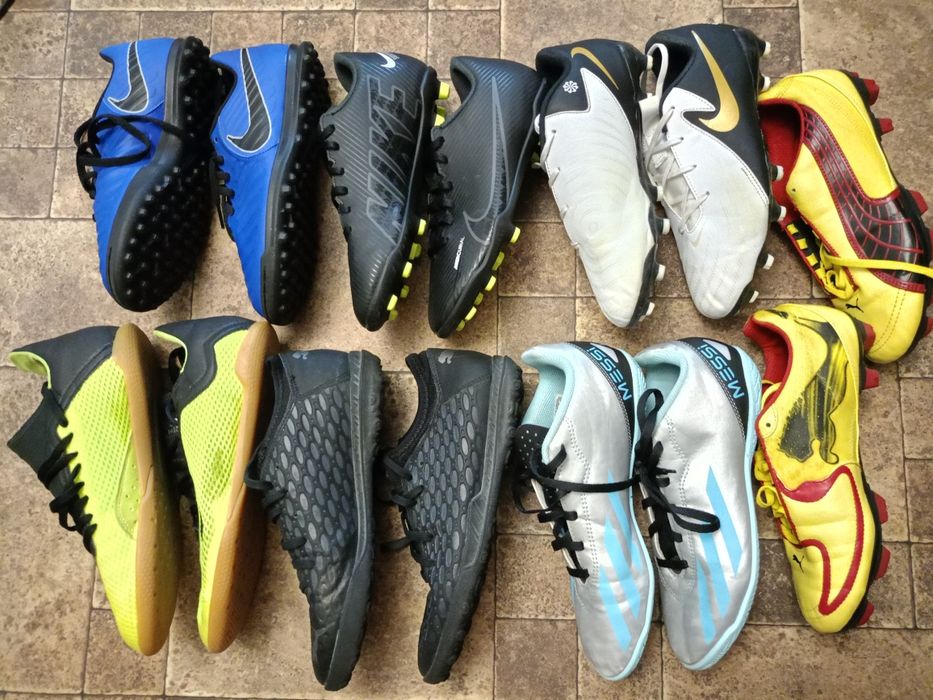 Футбольные кроссовки бутсы сороконожки футзалки 36/37 рр