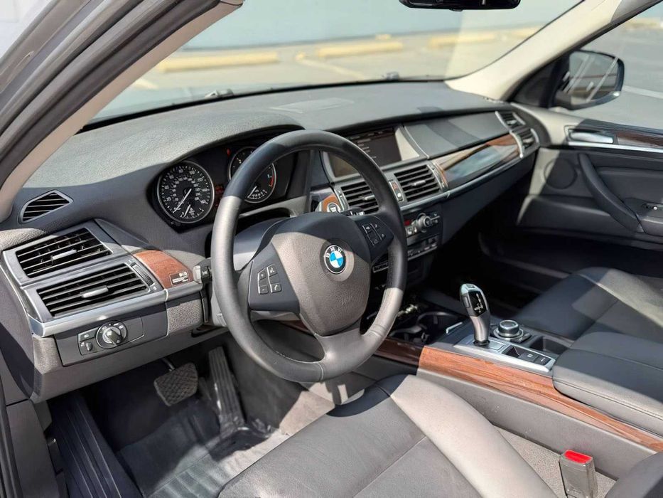 BMW X5 xDrive35d      2013