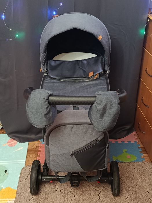 Продам дитячу коляску