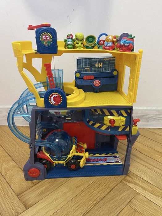 Ігровий набір SuperThings S Штаб-квартира