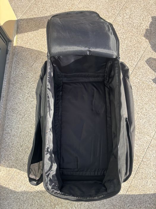 Mala de equipamento de mergulho