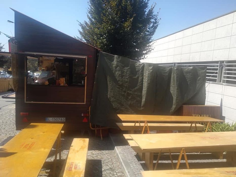 Roulote venda ambulante pronta a trabalhar