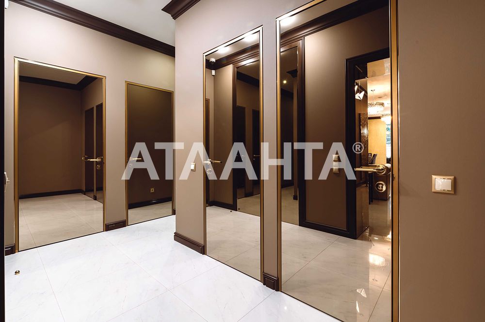 Продам Салон красоты VIP-уровня Оборудование Два входа Аркадия /Фонтан