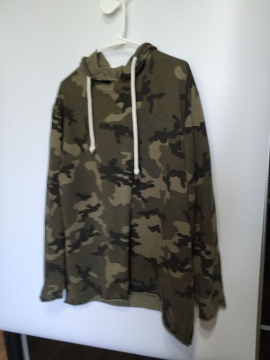 Bluza z kapturem marki zara