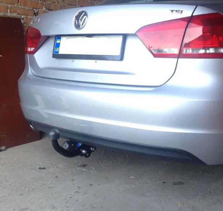 ФАРКОП на Volkswagen Passat B6 B7 B8. Причіпне пристрій від виробника. Новий.