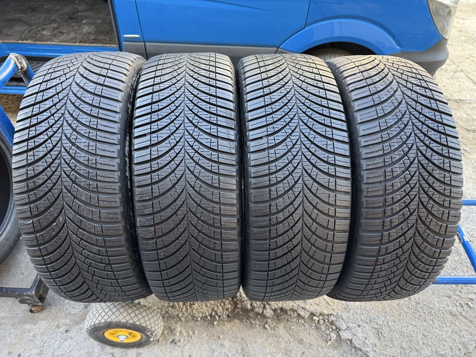 225/55R17C Goodyear Vector4Seasons Cargo MO-V 4шт  2023Рік
