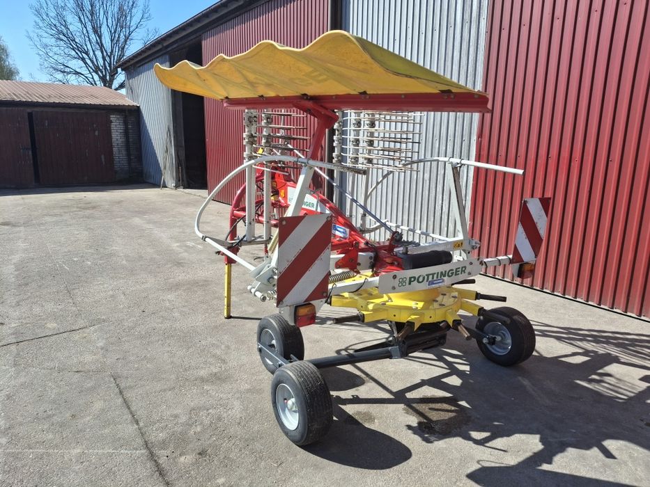 Zgrabiarka POTTINGER 382 pronar