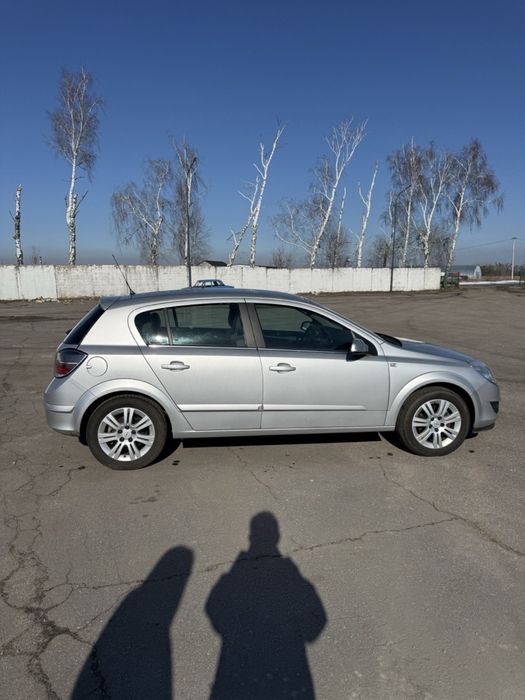 Opel Astra H 1.8 AT 2009