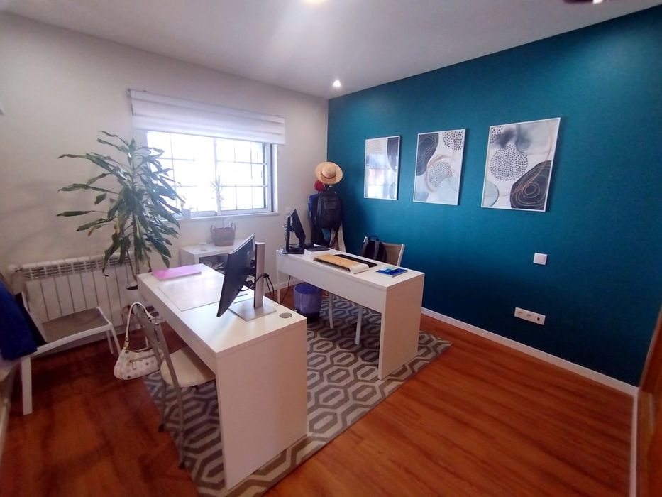 MORADIA T3 com  Garagem e Jardim -  Santa Clara , Coimbra 
SANTA CLARA, COIMBRA
