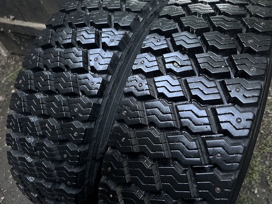 Шини майже нові 265/70 R19.5