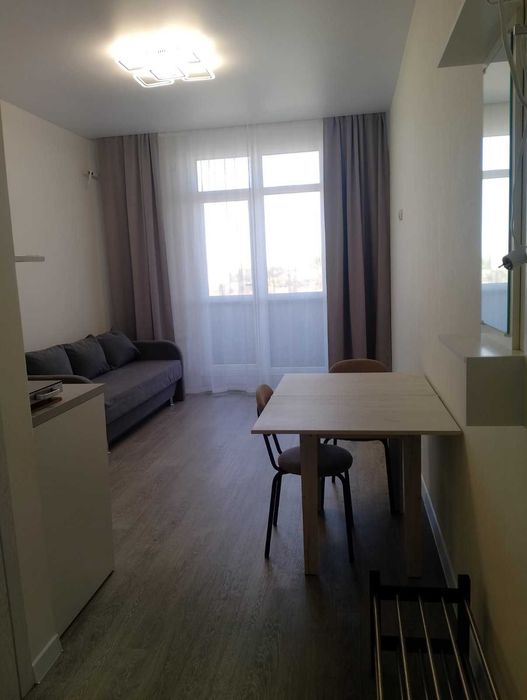 Продам квартиру з євроремонтом меблями та технікою!