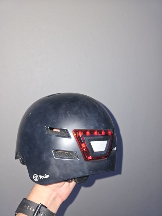 Trotinete Xiaomi c/capacete - Otimo estado