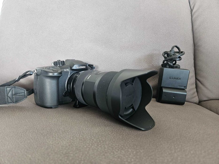 Panasonic GH5 + Viltrox EF M2II+ Sigma 18-35