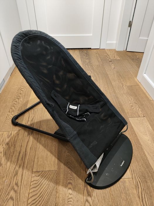 BABYBJORN leżaczek bujaczek mesh